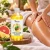 Olejek Verana Stop Cellulite podczas masażu antycellulitowego ud i pośladków w salonie SPA.